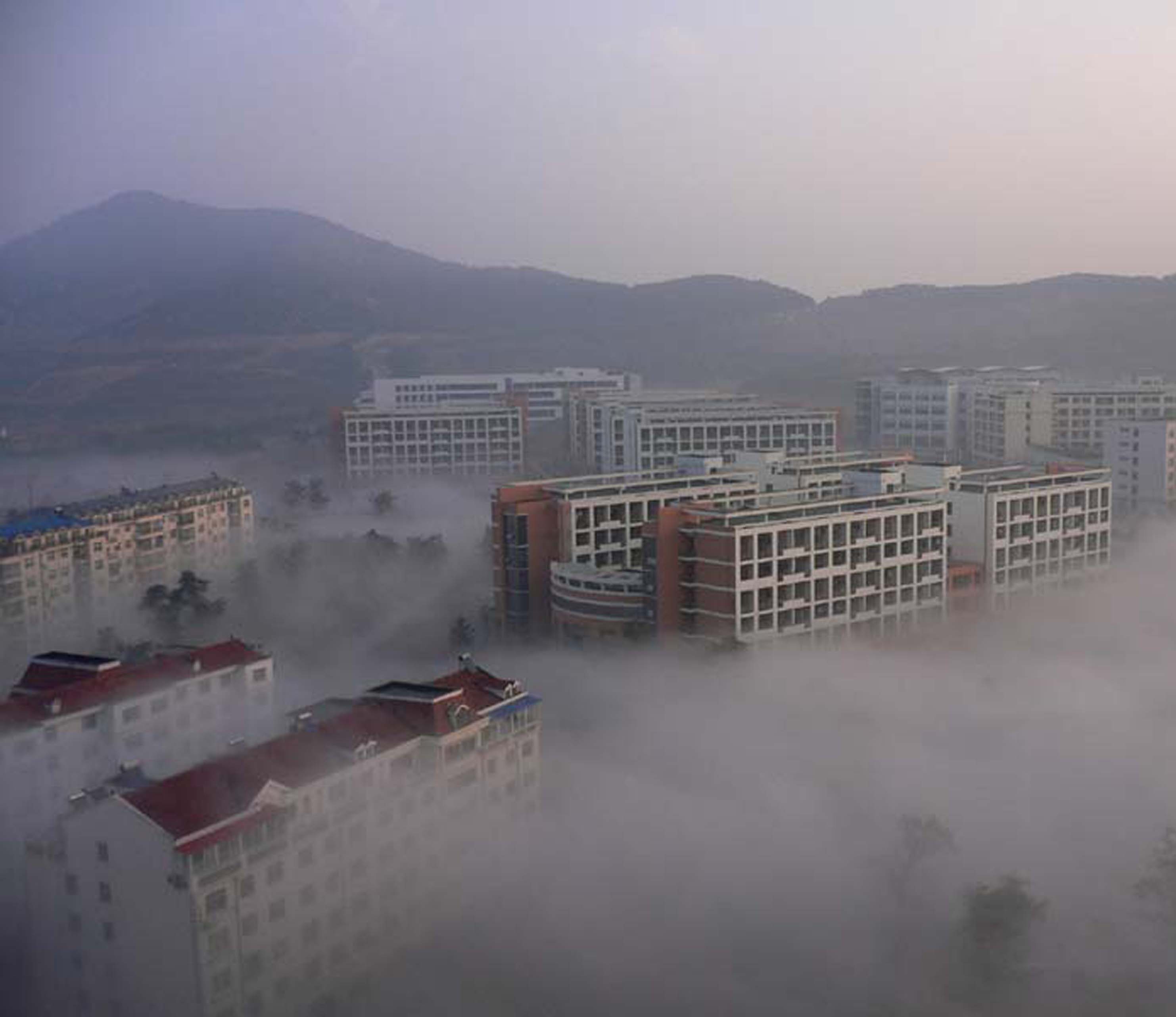 哈尔滨工业大学(威海)雾海奇景